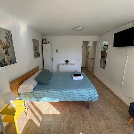 Cozy Near The Sitio de Calahonda